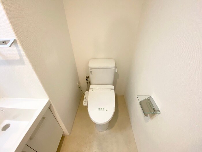 物件内観写真12　(トイレ)