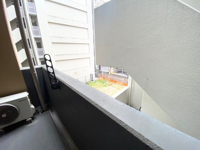 物件内観写真21　(室内からの展望)