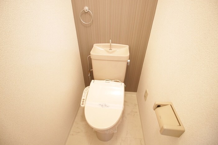 物件内観写真13　(トイレ)