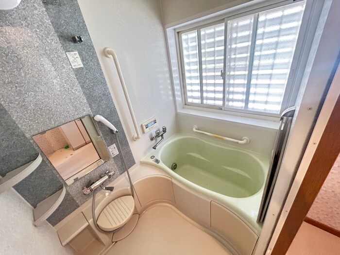 物件内観写真12　(バス／シャワールーム等)