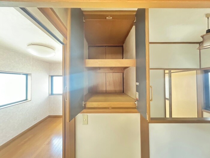 物件内観写真20　(室内からの展望)