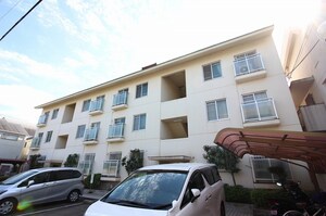 岡町北マンション外観写真