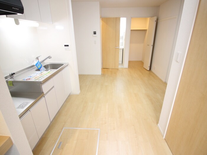 物件内観写真9　(居室)