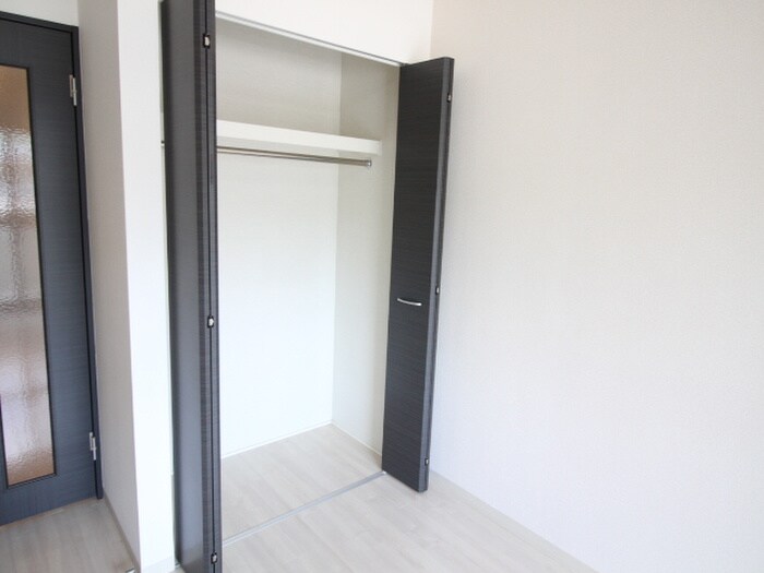 物件内観写真11　(収納)