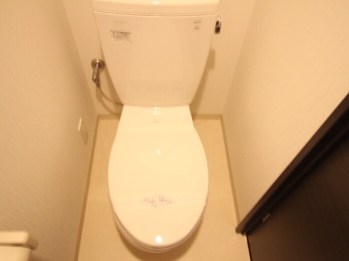 物件内観写真16　(トイレ)