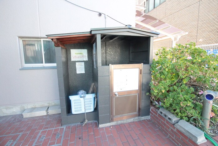 物件外観写真4　(建物設備)