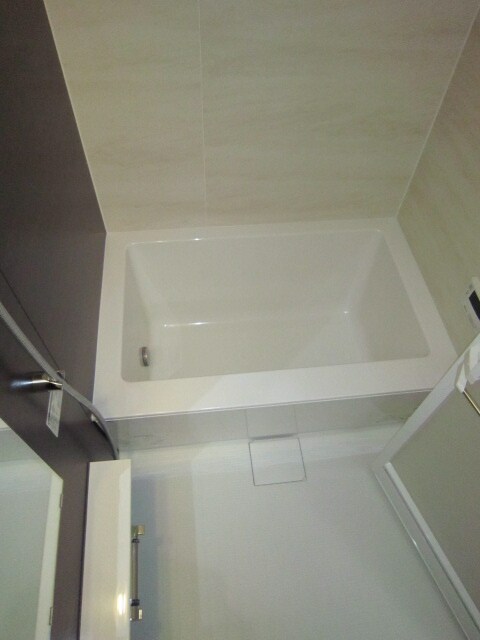 物件内観写真12　(バス／シャワールーム等)