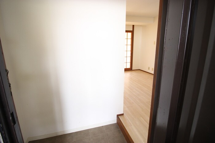 物件内観写真19　(廊下)