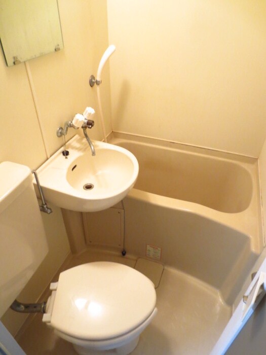 物件内観写真8　(バス／シャワールーム等)