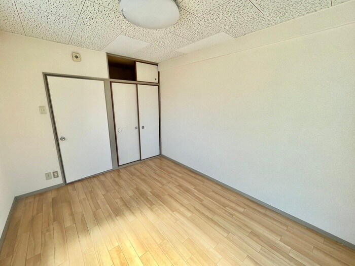 物件内観写真14　(居室)