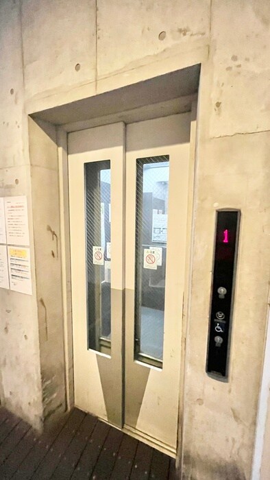 物件外観写真3　(建物設備)