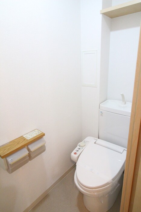 物件内観写真12　(トイレ)