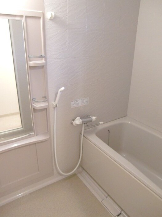 物件内観写真13　(バス／シャワールーム等)