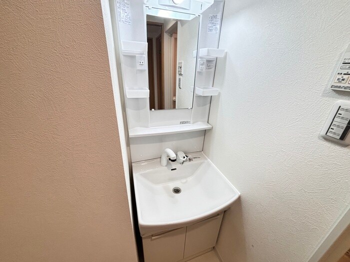 物件内観写真10　(洗面)