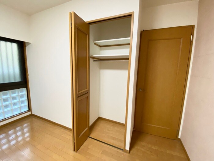 物件内観写真10　(収納)
