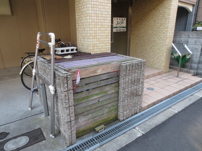 物件外観写真6　(建物設備)