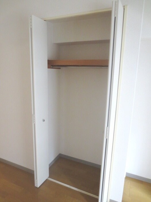 物件内観写真14　(収納)
