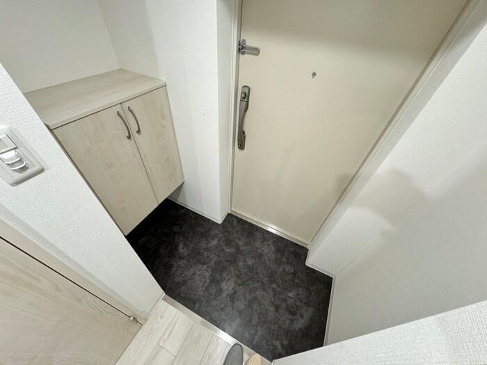 物件内観写真14　(玄関)