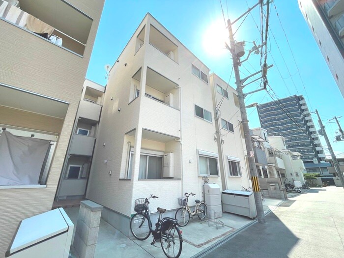 物件外観写真1　(外観写真)