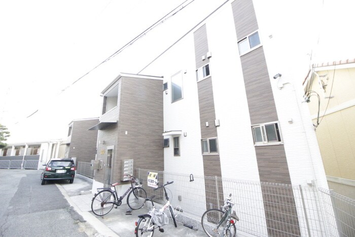 物件外観写真4　(建物設備)