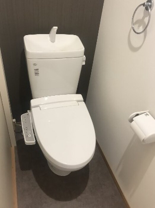 物件内観写真10　(トイレ)