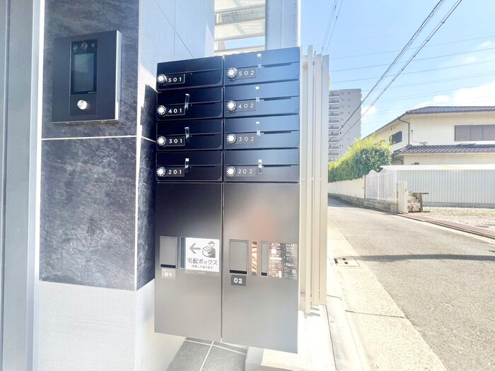 物件外観写真6　(建物設備)