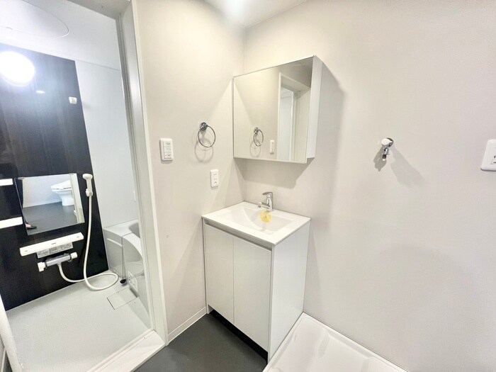 物件内観写真10　(洗面)