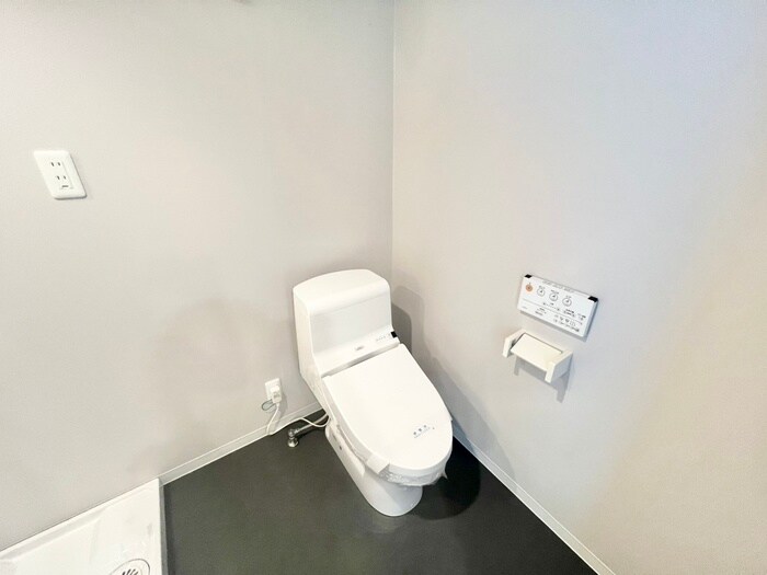 物件内観写真11　(トイレ)