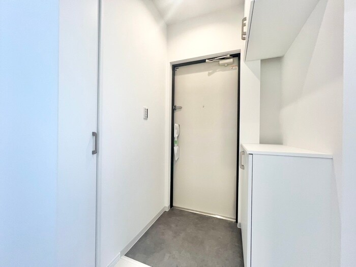 物件内観写真19　(玄関)