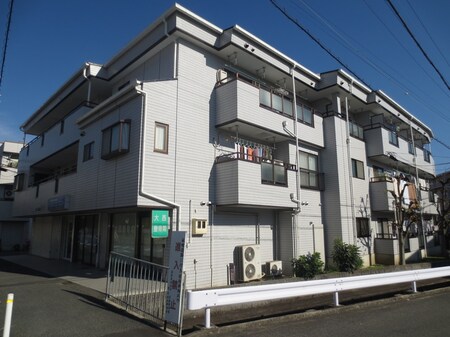 グリーンピア大蔵司外観写真