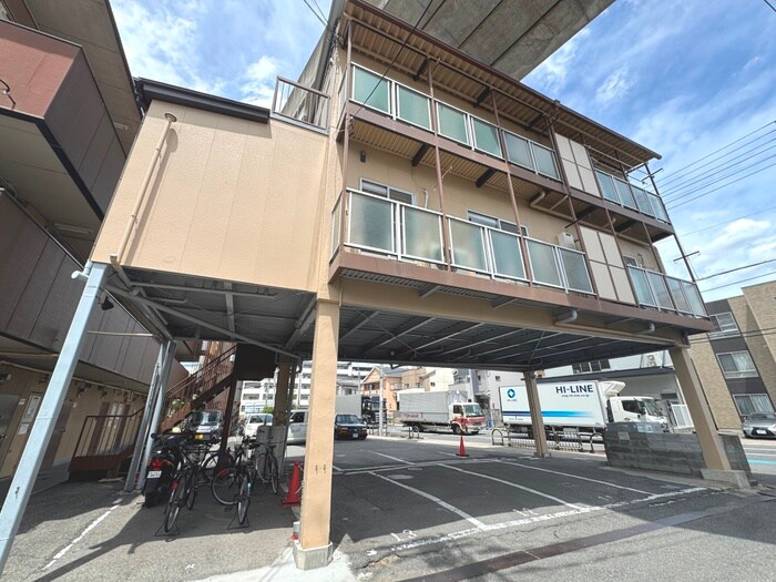 物件外観写真2　(外観写真)