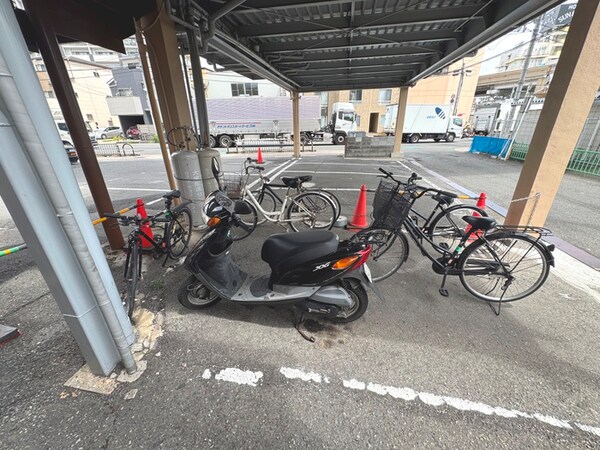 駐輪場