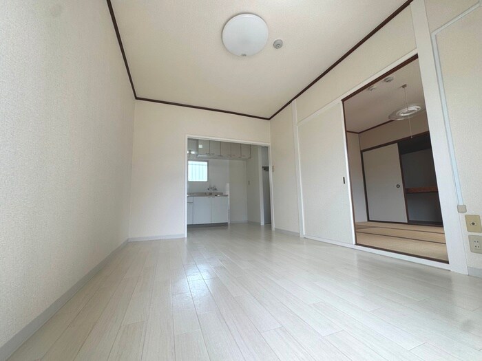 物件内観写真12　(居室)