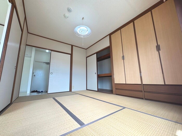 物件内観写真14　(居室)