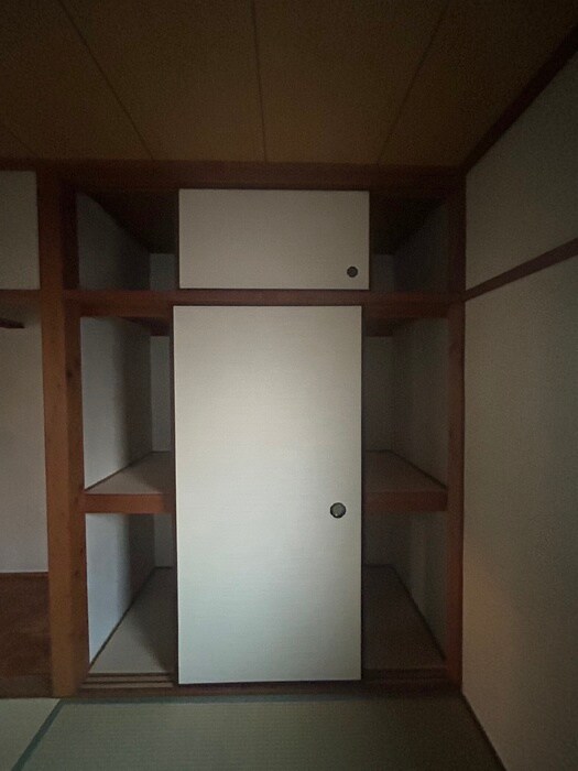 吉水２/１貸家２の収納