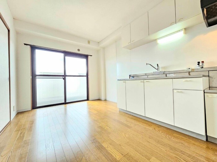 物件内観写真5　(居室)