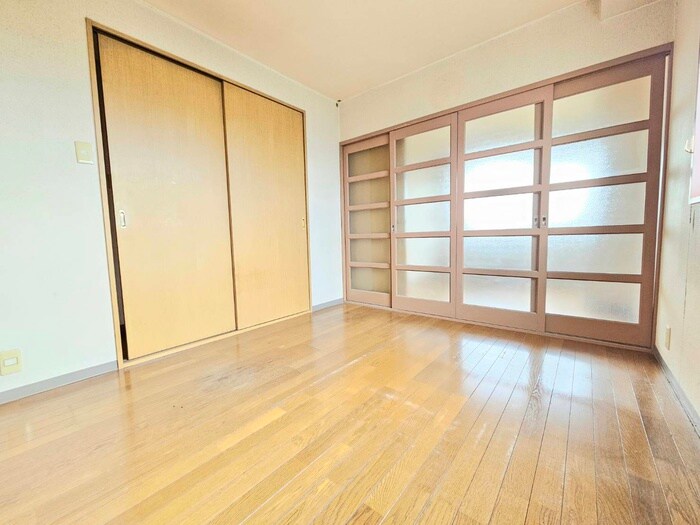 物件内観写真11　(居室)