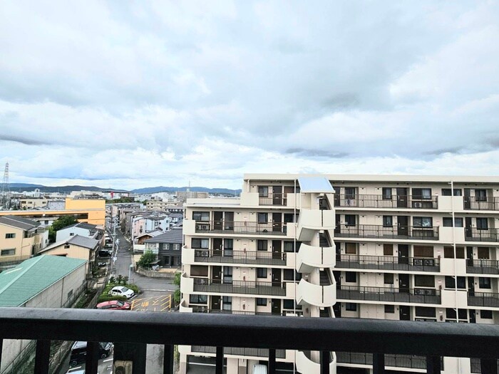 物件内観写真18　(室内からの展望)