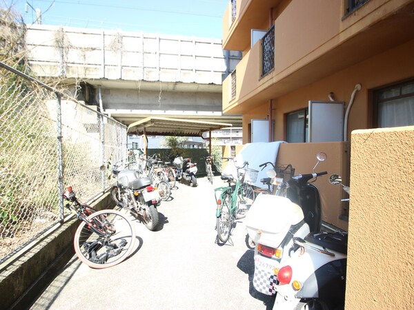 駐輪場