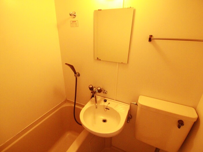 物件内観写真12　(洗面)