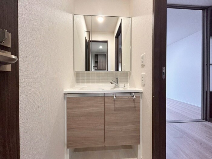 物件内観写真12　(洗面)