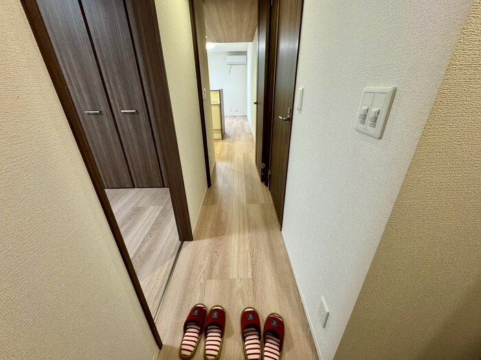 物件内観写真19　(廊下)