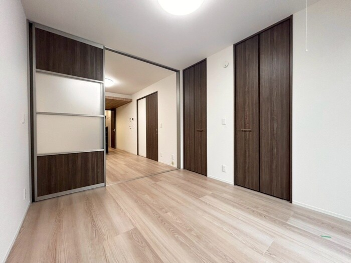 物件内観写真21　(居室)