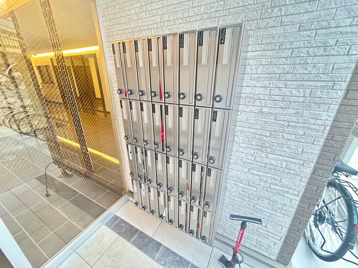 物件外観写真6　(建物設備)