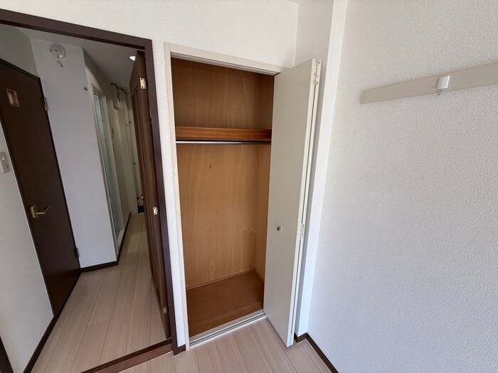物件内観写真14　(収納)