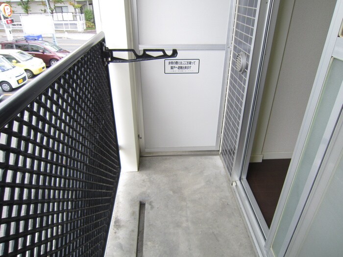 物件内観写真16　(ベランダ・バルコニー)