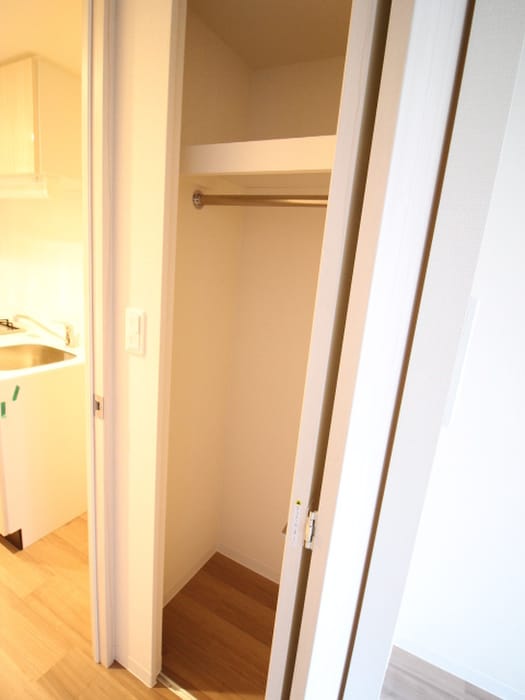 物件内観写真13　(収納)