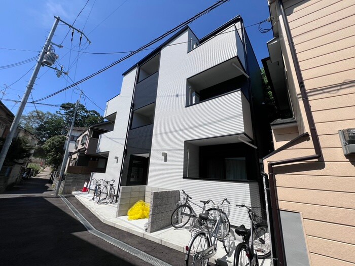 物件外観写真1　(外観写真)