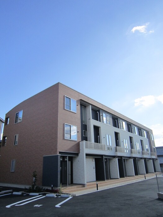 物件外観写真3　(外観写真)