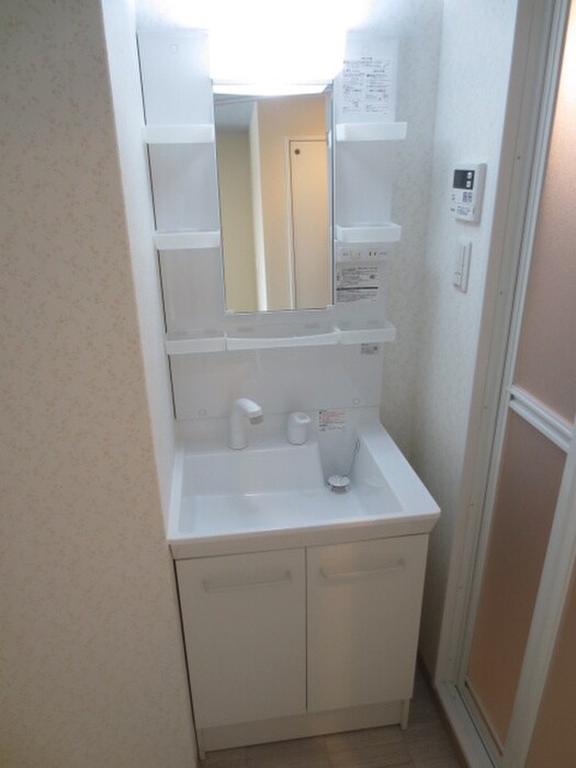 物件内観写真10　(洗面)